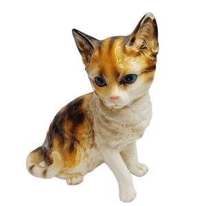 VINTAGE LEFTON BROWN TABBY Cat Figurine Large 7.25 inches circa 1960 flawed